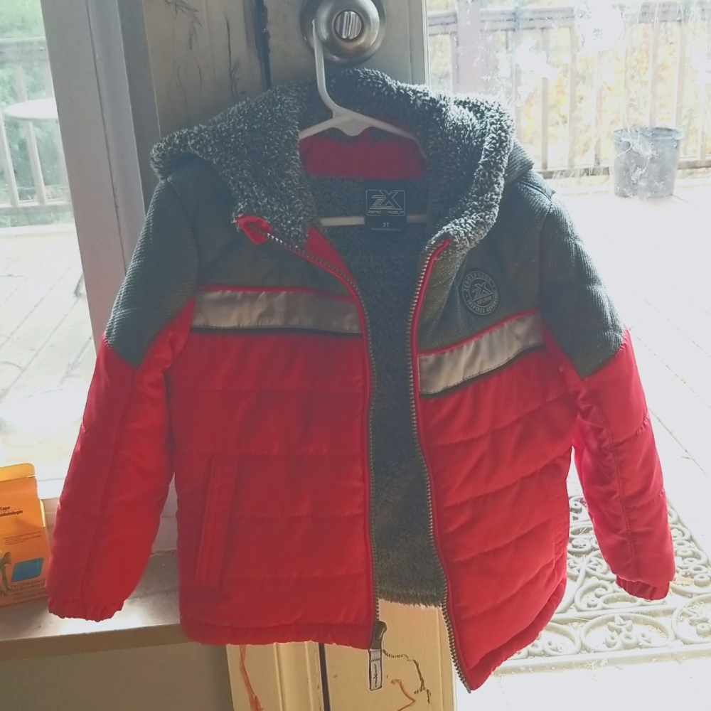 ZeroXposur 3T Red and Grey Winter Coat